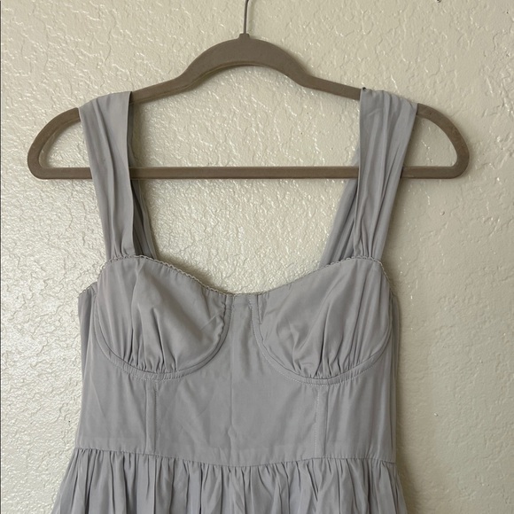 WeWoreWhat Light Gray / Light Blue Tiered Midi Size 6 - Picture 5 of 8